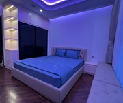 14 Cho thuê căn 3 ngủ sang xịn Diamond crown