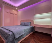 19 Cho thuê căn 3 ngủ sang xịn Diamond crown