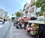 Nhà bán ngay mặt tiền đường hoàng diệu- thích hợp kinh doanh đa ngành nghề -view cầu quận 1- xe hơi