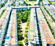 Biệt thự song lập 2 mặt tiền 250m2, view hồ, sẵn sổ giá tốt