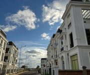 2 Bán biệt thự đơn lập 250m2, giá tốt, đã có sổ 2 Bán biệt thự đơn lập 250m2, giá tốt, đã có sổ