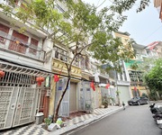 Bán nhà xuân la - ô tô đỗ cửa - ̀5 tầng thang máy - 12.5 tỷ - sổ đỏ