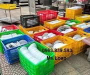 11 Sóng nhựa shipper giao hàng xe máy, sóng nhựa chở hàng, rổ nhựa công nghiệp.