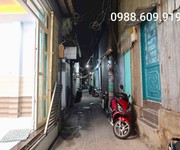 3 Bán nhà sổ Hồng riêng, Quận 7 - DT: 4,2m x 7m - GIÁ: 3 Tỷ 600 Triệu 3 Bán nhà sổ Hồng riêng, Quận 7 - DT: 4,2m x 7m - GIÁ: 3 Tỷ 600 Triệu