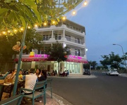 1 Cho thuê toà nhà căn góc 2 mặt tiền view trực diện công viên gần sông