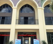Sonasea vân đồn- quảng ninh - chính chủ cần tiền bán cắt lỗ gần nửa tỷ căn shophouse 100m2 đợt 1 từ