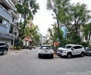 Phân lô vip kim mã giảng võ - ô tô dừng đỗ - có sân vườn - 70/90m 5 tầng ở ngay chỉ 31.5 tỷ