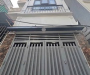 Bán nhà phố lĩnh nam, vị trí đẹp, ngõ rộng, 5 tầng, giá 6 tỷ.