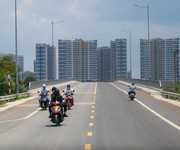 Quá HÓT  ..Bán nhà Sổ hồng, 100m2, Cạnh Vinhome Tp.Thủ Đức, giá 2,9 tỷ.