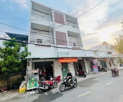 Dãy trọ 3 tầng - 40 phòng   2 kiot full kín  10x25  mặt tiền hiệp thành 05, q12