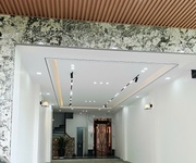 Bán nhà bồ đề ngõ thông - gần phố - nhà mới - thang máy 52m - 10,5 tỷ