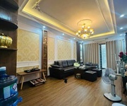 Bán nhà lô góc trần duy hưng, dân xây 51m2, 6t thang máy, ôtô vào nhà, 17 tỷ hơn
