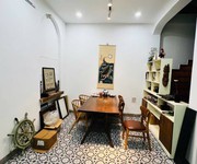 Ngõ to, nhà dân xây trần thái tông, cầu giấy 40m 4t, gần ô tô, chỉ 8.8 tỷ