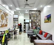 Hiếm  nhà mặt ngõ hồng tiến, thông tứ tung - 34 m2  - 3pn-nhỉnh 8 tỷ