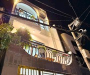 bắt trọn cơ hội  nhà 3 tầng ngay quang trung   5.2 tỷ   gần sân bay