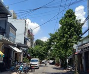 Hxh đổ cổng q.t.phú 62m2 2 tầng ngang 5m ngay chợ tân hương chỉ 5 tỷx