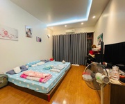 Bán nhà mặt phố vip ngọc lâm long biên.diện tích 116m  x 3 tầng - giá chỉ 33.5 tỷ.có tl