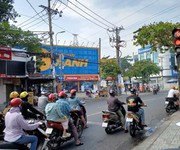 Nhà 3 tầng ngang 8m   tỉnh lộ 10   2 căn cho thuê 8tr   giá rẻ nhất khu vực chỉ 3.8 tỷ