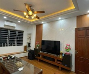 Bán nhà mặt phố bùi xương trạch, thanh xuân   70m  x 4 tầng, sau nhà là hồ - 23 tỷ.