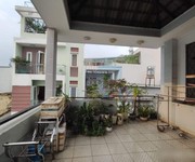 Cần bán nhà đẹp 3 tầng tại trung tâm quận 4, khu dân cư hiện hữu, không lo quy hoạch.