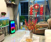 Căn hộ vị trí đẹp- giá tốt chính chủ đi định cư cần ra căn chung cư tầng 10 view đẹp tại quận 4