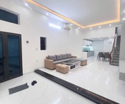 Nhà độc lập chợ Cột đèn - lê chân   2,25 tỷ