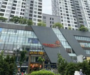 Z shophouse tầng 1 tòa nhà phố lê văn lương, sổ hồng sở hữu lâu dài, dt 203m2, đang cho thuê 200