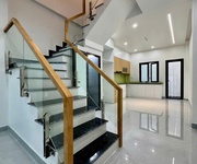 Nhà chợ Cột đèn - lê chân   3,3 tỷ