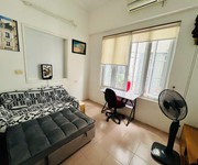 Bán nhà trần thái tông, cầu giấy, gần phố, 40m2, 3 tầng, mt 6.8m, chỉ 8.8 tỷ
