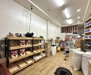 Nhà mặt tiền đường nguyễn đình chiểu quận phú nhuận phường 3.