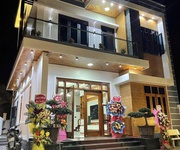 Vị trí đắc địa,lô góc 3 mặt hoáng,mặt tiền hoa hậu,phố cổ hà nội,vỉa hè rộng thoáng,kinh doanh sầm