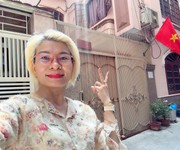 Bán chdv 6 tầng - ngang lớn 8m   10m - đường lê thánh tôn, bên nghé, quận 1