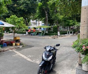 Biệt thự sân vườn lê đức thọ - gara xe hơi - khu phân lô đồng bộ - công viên trước nhà