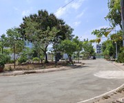 4 Chính chủ đang cần bán đất a4 thủ đức, phân lô 5mx25m giá rẻ
