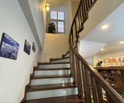Bán nhà đội cấn ba đình  diện tích 66mx 4 tầng. giá 18 tỉ