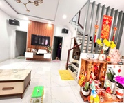 Hot  mặt tiền kinh doanh 2 tầng siêu đẹp, gần chợ thủ đức, dt 80m  - khu vực sầm uất chỉ 6.5 tỷ