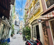 Giá mềm nhất quận phú nhuận :  p.4  lê tự tài : 7.6 tỷ -ngay ngã tư phú nhuận   hxh   4 tầng   sân