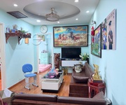 Bán gấp căn hộ tầng trung view văn quán, 2pn 2wc, nhà đẹp, SDU trần phú, hà đông