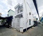 Bán nhà lô góc 2 mặt tiền, xe hơi ngủ trong nhà, gần Aeon Bình Tân, 45m , giá 3.55 tỷ