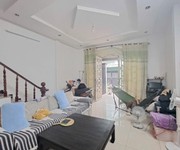 Bán nhà trệt lầu dĩ an,đường 2 xe hơi,gần svđ dĩ an,giá đầu tư