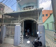 Quận 7   siếu hót với 2 tỷ xíu có 100m2 nhà đất full cư, ngay 10m mặt tiền đường huỳnh tấn phát
