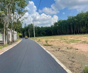 Đất dầu tiếng bình dương 300tr.   250m có 100tc