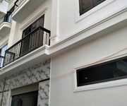 Bán nhà 3 tầng - Gần chợ Đông Lãm - Có sân cổng - ô tô đỗ cửa