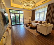 Chính Chủ cần bán nhà phân lô phố Trung Kính,Hạ Yên Quyết dt 67 m2 x 5 t đường 6 m 23 tỷ