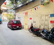 Ngôi nhà  kỳ lạ  giấu một sự thật không ai ngờ tới, vị trí vàng, máu lại là tiền 8.95 tỷ   cơ hội