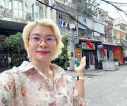 Chính chủ bán nhà 3 tầng - mặt tiền 10m đường trần đình xu, quận 1 - giang giang: 0901611116