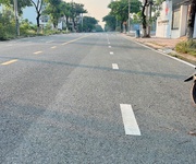 Bán gấp đất biệt thự kdc châu thới- mặt tiền đường 20m   bình an, dĩ an.