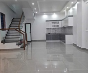 Căn góc - 3 Tầng - Xây Độc Lập - Oto đỗ cửa - Tại Trung Tâm Đồng Hoà