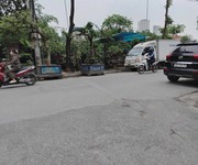 Chính chủ bán gấp nhà  mới thang máy,  ngõ ô tô, ngô thì sĩ, hà đông. dt: 45m2   5 tầng. giá 10,3