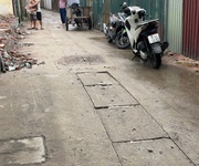 Bán đất dương văn bé 119M ô tô vào đất 1 nhà ra phố hai bà trưng